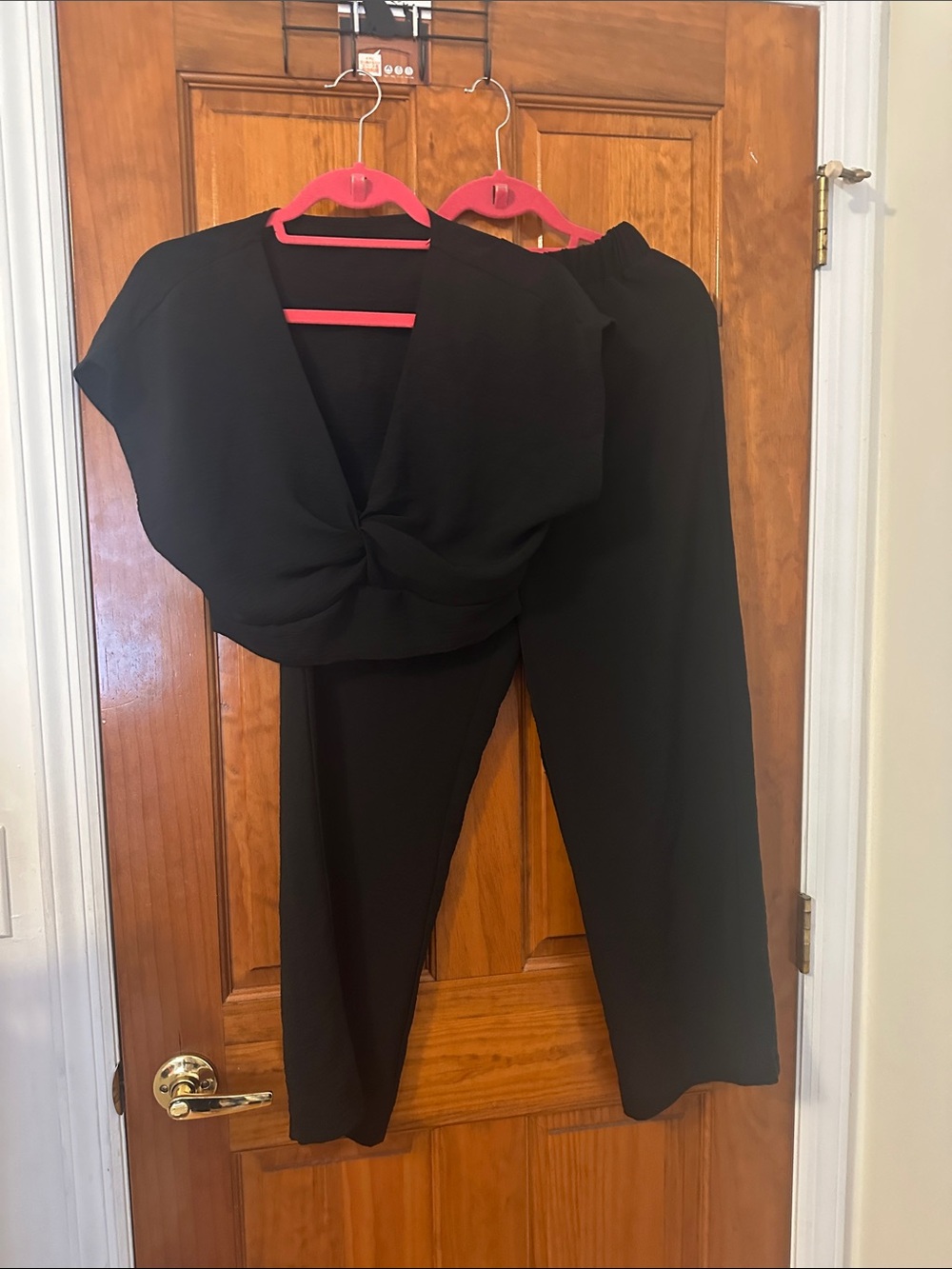 Black Twist-Front 2 piece set